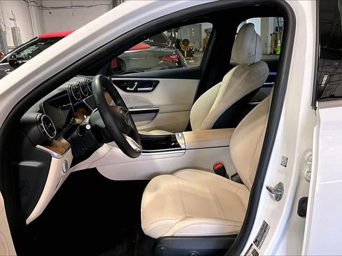 Used 2023 Mercedes-Benz C 300 4MATIC Sedan image 8