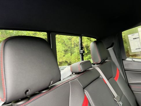 New 2026 Chevrolet Colorado Z71 w/ Technology Package image 33