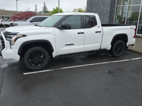 Used 2023 Toyota Tundra SR5 AWD/4WD image 1