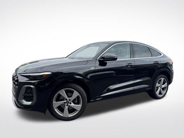 Certified 2025 Audi Q5 Premium Plus AWD/4WD image 5