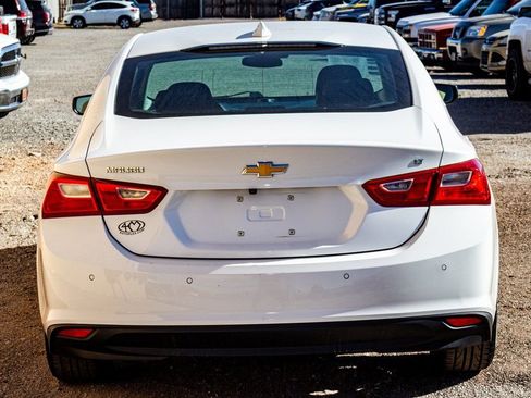 Used 2024 Chevrolet Malibu LT image 4
