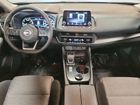 Certified 2023 Nissan Rogue SV image 21