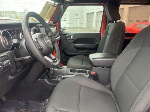 Certified 2020 Jeep Wrangler Sport image 16