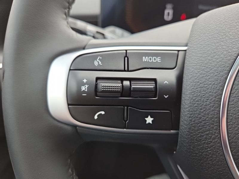 New 2026 Kia K5 GT-Line w/ GT-Line Premium Package FWD image 30