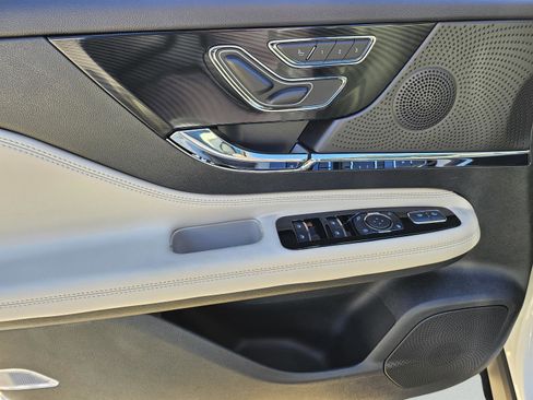 New 2026 Lincoln Corsair Reserve image 11