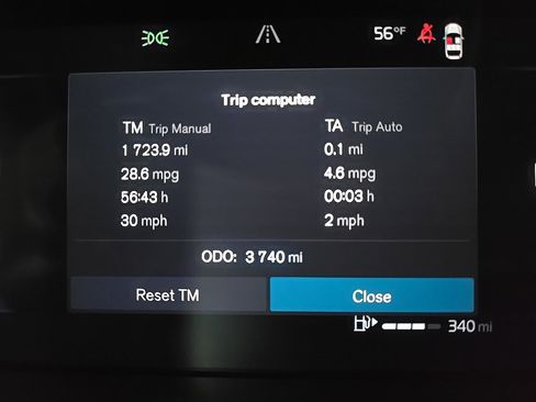 Used 2024 Volvo S60 B5 Plus w/ Climate Package image 25