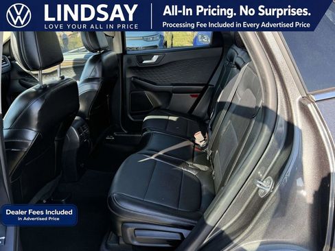 Used 2020 Ford Escape Titanium AWD/4WD image 14