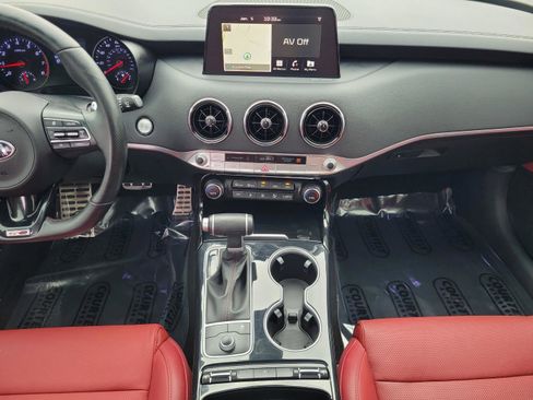 Used 2020 Kia Stinger GT-Line w/ Sun & Sound Package image 18