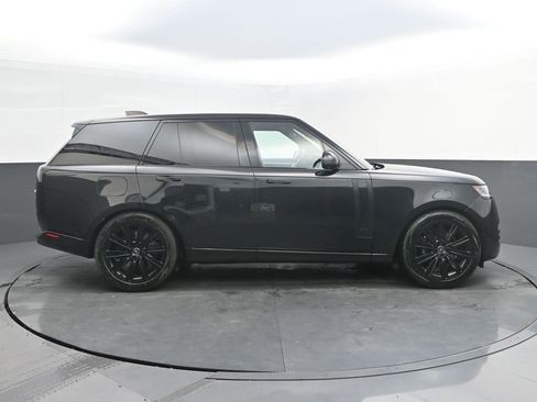 Used 2023 Land Rover Range Rover SE AWD/4WD image 8
