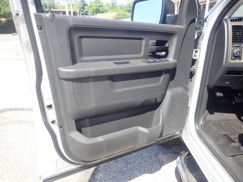 Used 2012 RAM 1500 Express AWD/4WD image 9