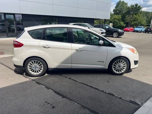 Used 2013 Ford C-MAX SE FWD image 2
