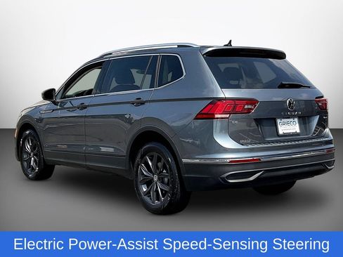 Used 2023 Volkswagen Tiguan SE AWD/4WD image 5
