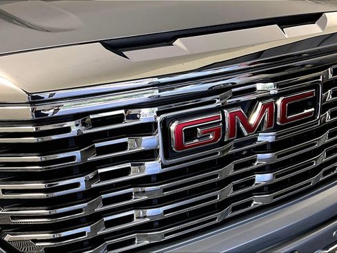 Used 2023 GMC Sierra 1500 Denali AWD/4WD image 28