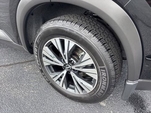 Certified 2023 Nissan Rogue SV AWD/4WD image 18