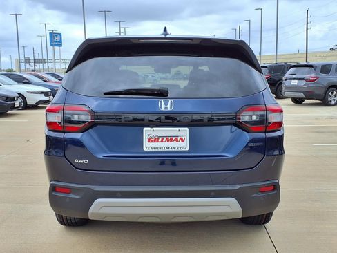 Used 2025 Honda Pilot EX-L image 6