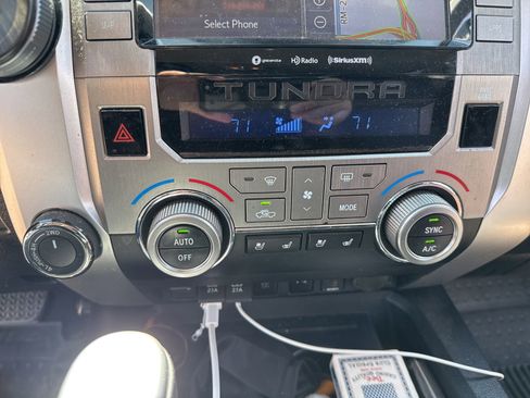 Used 2020 Toyota Tundra Platinum AWD/4WD image 22
