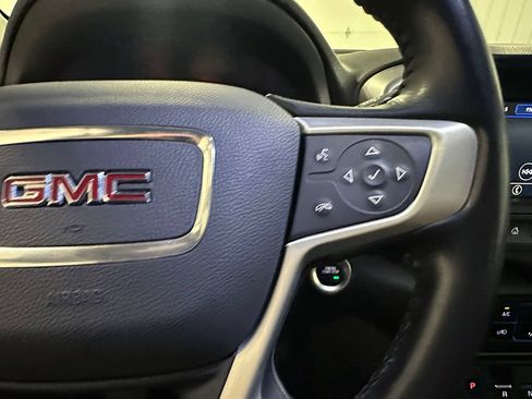 Used 2020 GMC Terrain SLE FWD image 37