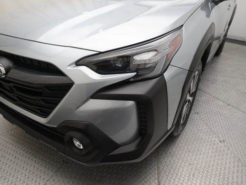 Used 2025 Subaru Outback Premium w/ Popular Package #1A image 22