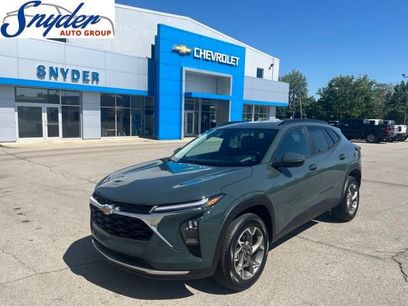 New 2026 Chevrolet Trax LT w/ Driver Confidence Package