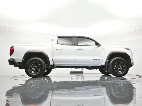 Used 2025 GMC Canyon Elevation w/ Convenience Package RWD image 41