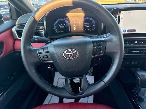 Used 2025 Toyota Camry XSE image 15