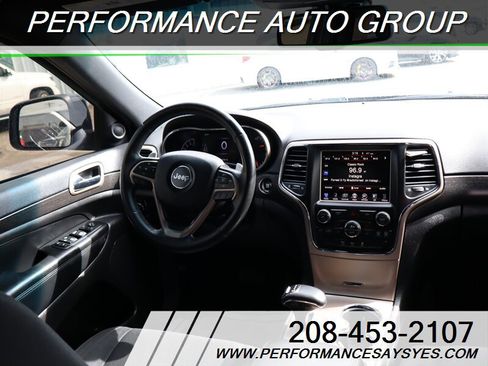 Used 2015 Jeep Grand Cherokee Laredo w/ Quick Order Package 23E image 12