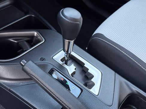 Certified 2018 Toyota RAV4 XLE image 27