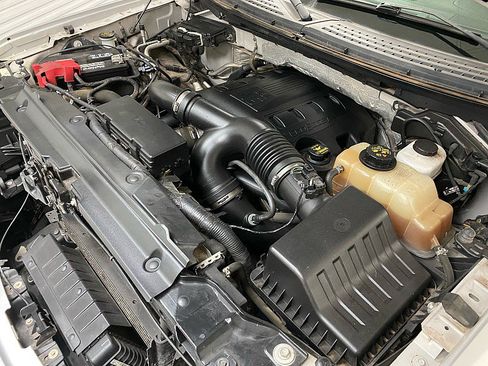Used 2013 Ford F150 FX4 w/ Luxury Equipment Group image 16