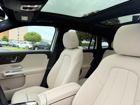 New 2026 Mercedes-Benz GLA 250 4MATIC image 14