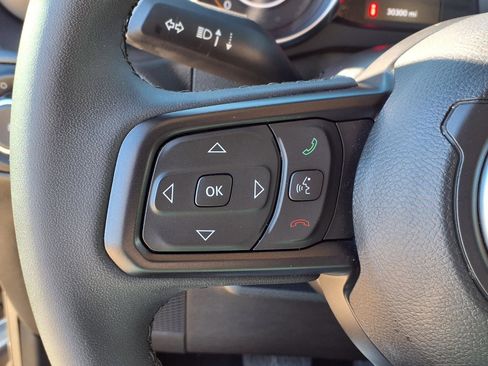 Used 2023 Jeep Wrangler Sport S image 22