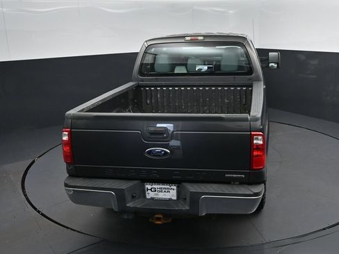 Used 2016 Ford F250 XL w/ XL Appearance Package AWD/4WD image 34