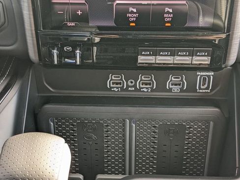 New 2025 RAM 1500 RHO w/ RHO Level 1 Equipment Group image 20