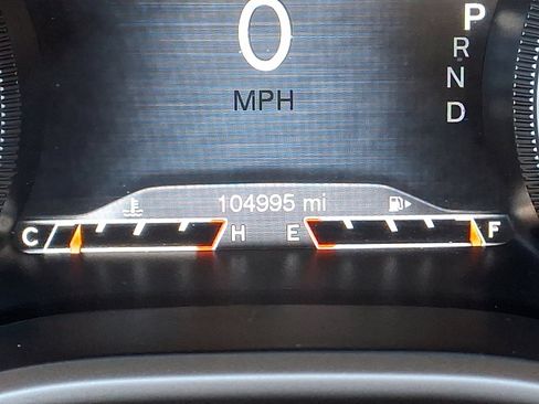 Used 2018 Jeep Cherokee Limited image 23