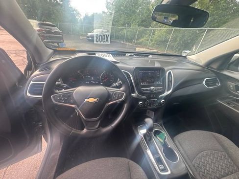 Used 2023 Chevrolet Equinox LT FWD image 10