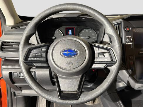 Used 2024 Subaru Crosstrek 2.0i image 17