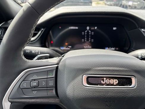 New 2026 Jeep Grand Cherokee L Limited AWD/4WD image 25