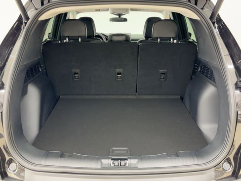 New 2026 Ford Escape SE image 32