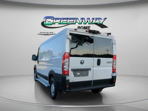Used 2025 RAM ProMaster 2500 w/ U-Haul Equipment Group FWD image 24