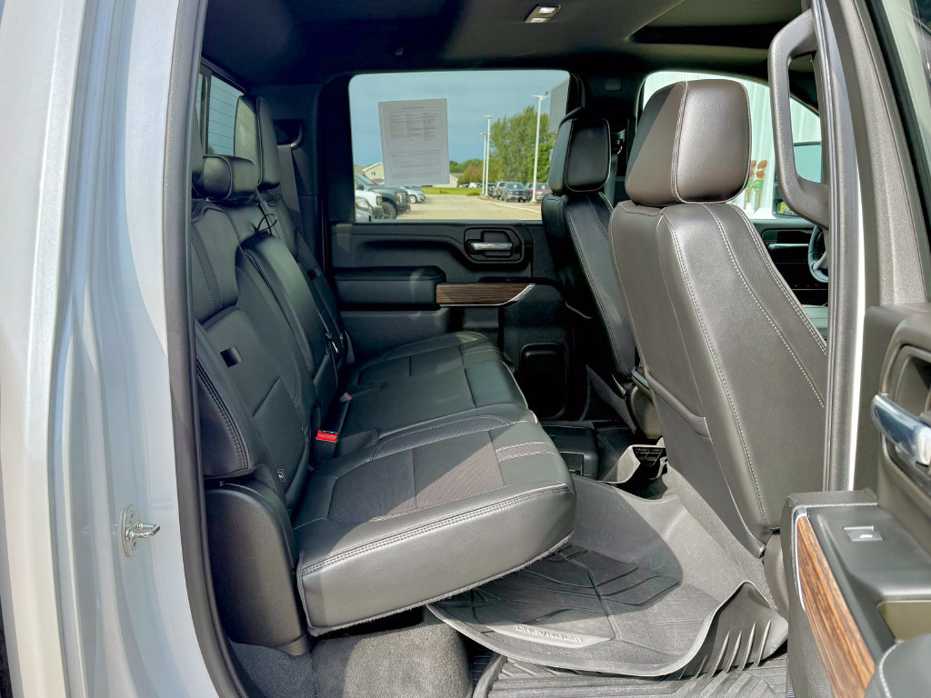 Used 2023 Chevrolet Silverado 2500 High Country AWD/4WD image 20