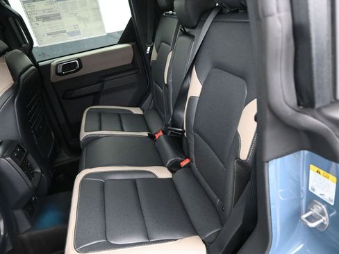 Used 2025 Ford Bronco Big Bend w/ Black Diamond Package AWD/4WD image 25