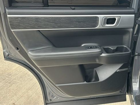 Certified 2025 Hyundai Santa Fe Limited FWD image 33