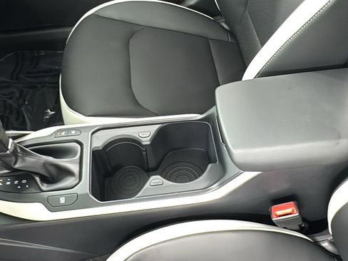 New 2025 Kia K4 GT-Line Turbo image 32