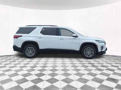 Used 2023 Chevrolet Traverse LT AWD/4WD image 6
