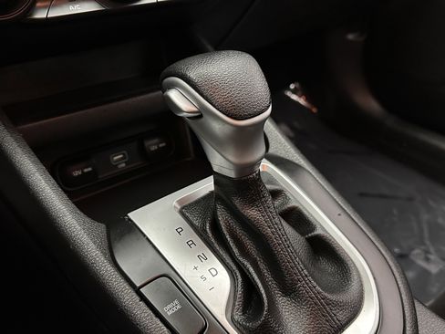 Used 2023 Kia Forte LXS image 13