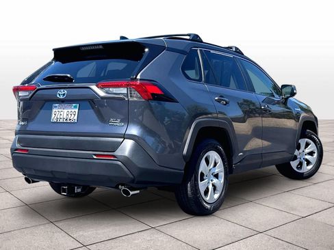 Used 2019 Toyota RAV4 XLE w/ Convenience Package AWD/4WD image 16