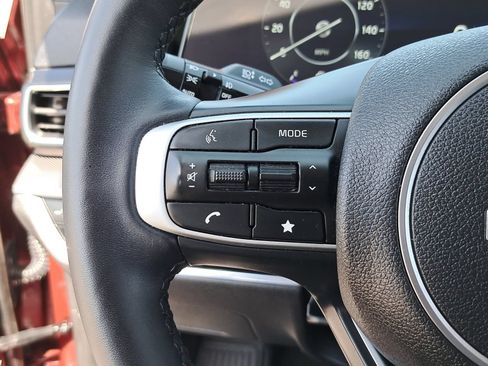 Used 2024 Kia Sportage SX FWD image 18