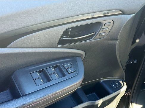 Used 2024 Honda Passport Black Edition image 18