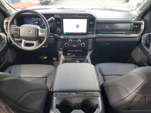 New 2026 Ford F250 Lariat w/ Black Appearance Package image 11