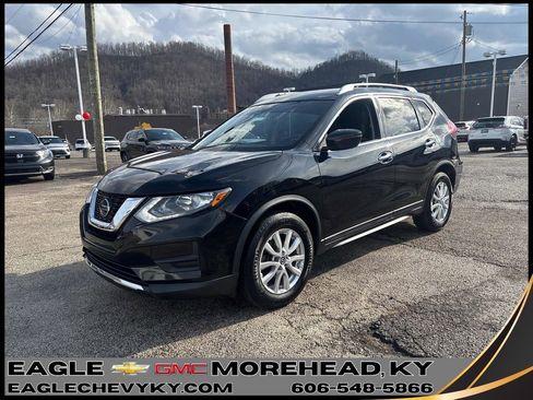 Used 2019 Nissan Rogue SV image 1