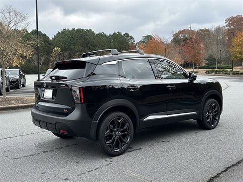 New 2026 Nissan Kicks SR image 8